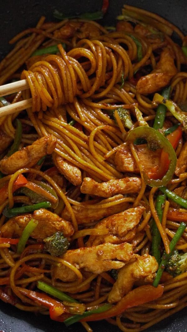 Stir-Fried Spaghetti